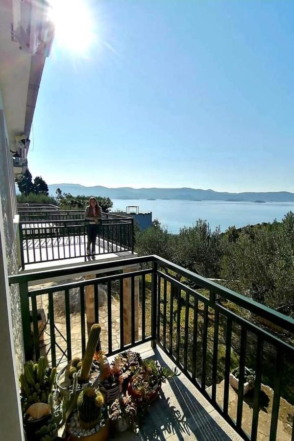 Apartmani Kremena Small Beach 200M Klek Eksteriør billede