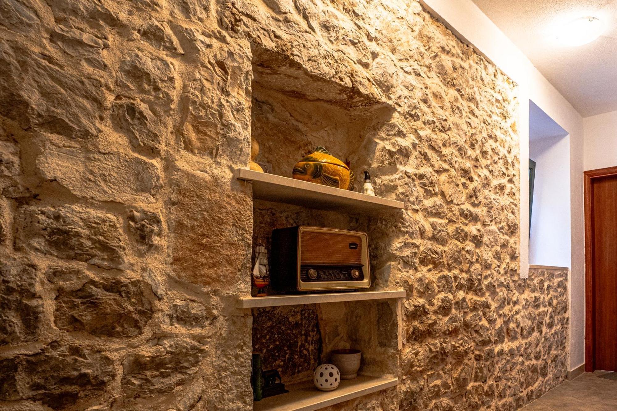 Apartmani Kremena Small Beach 200M Klek Eksteriør billede