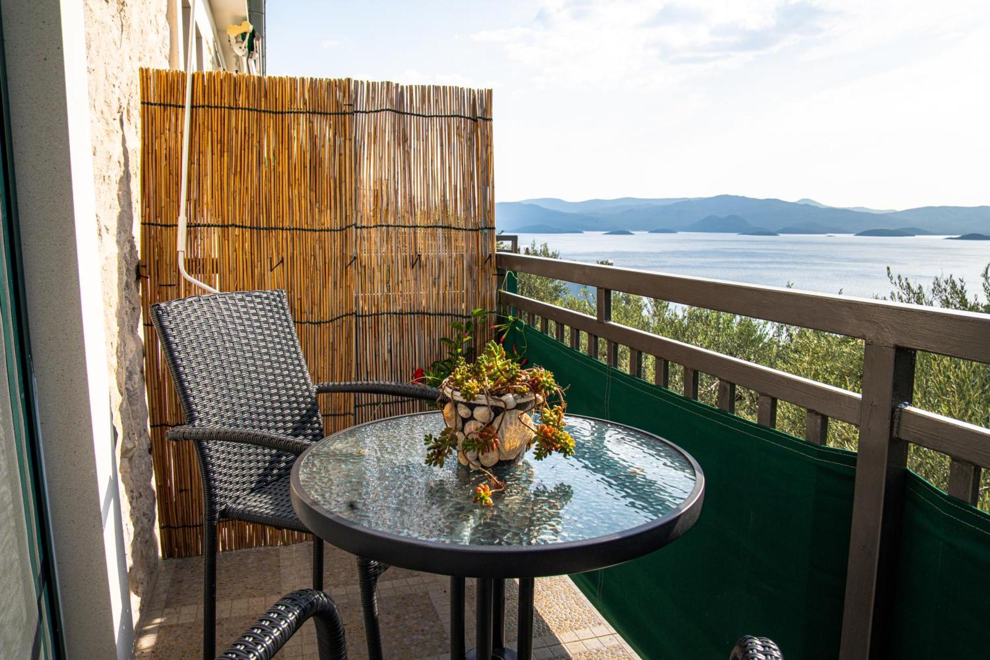 Apartmani Kremena Small Beach 200M Klek Eksteriør billede