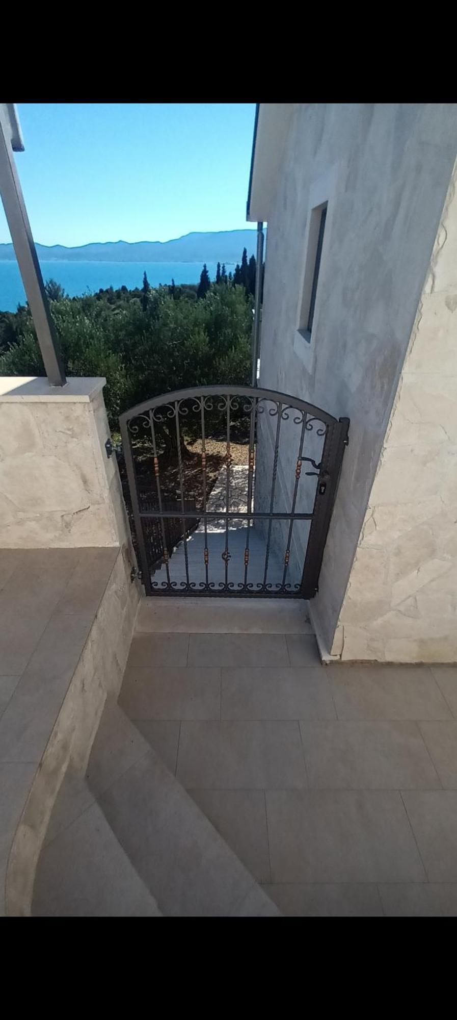 Apartmani Kremena Small Beach 200M Klek Eksteriør billede