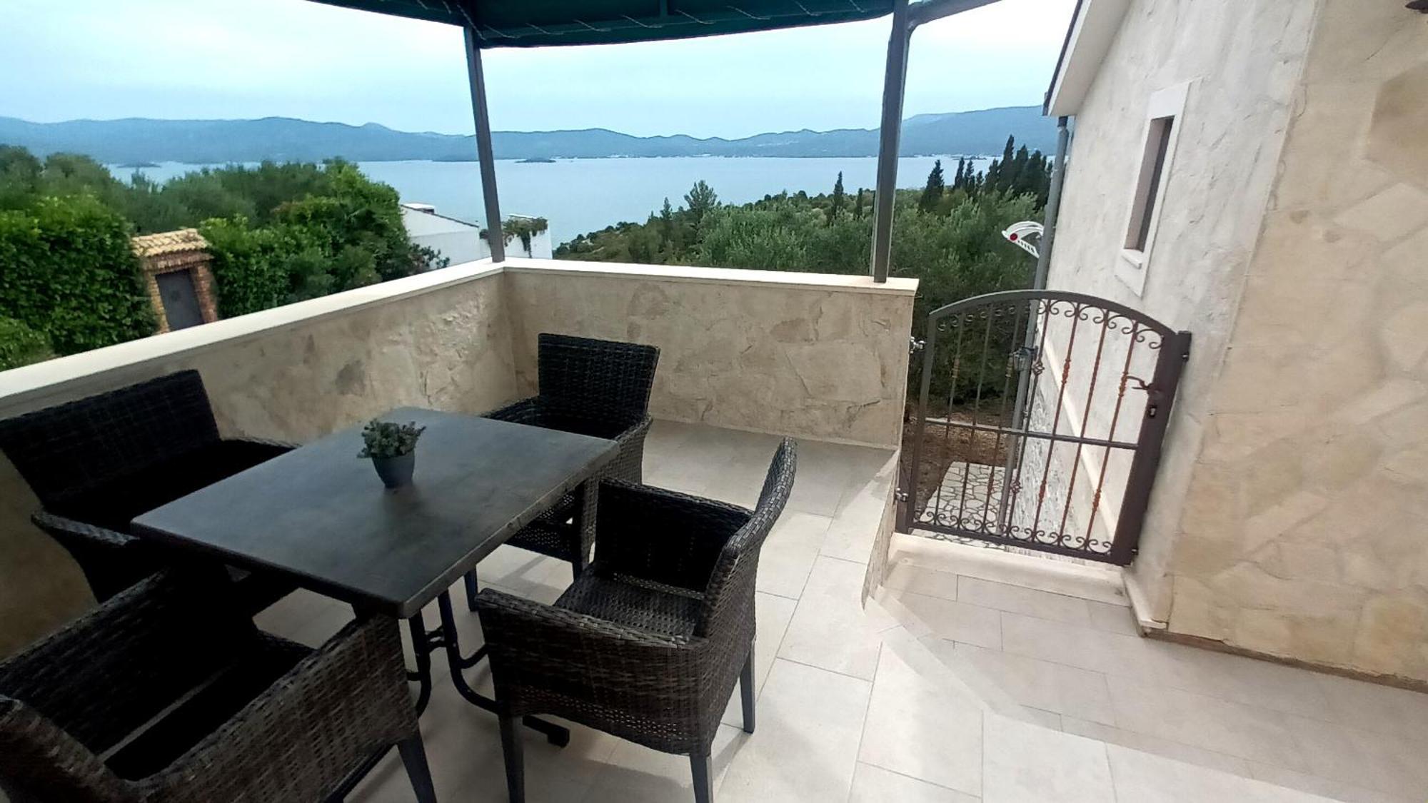 Apartmani Kremena Small Beach 200M Klek Eksteriør billede