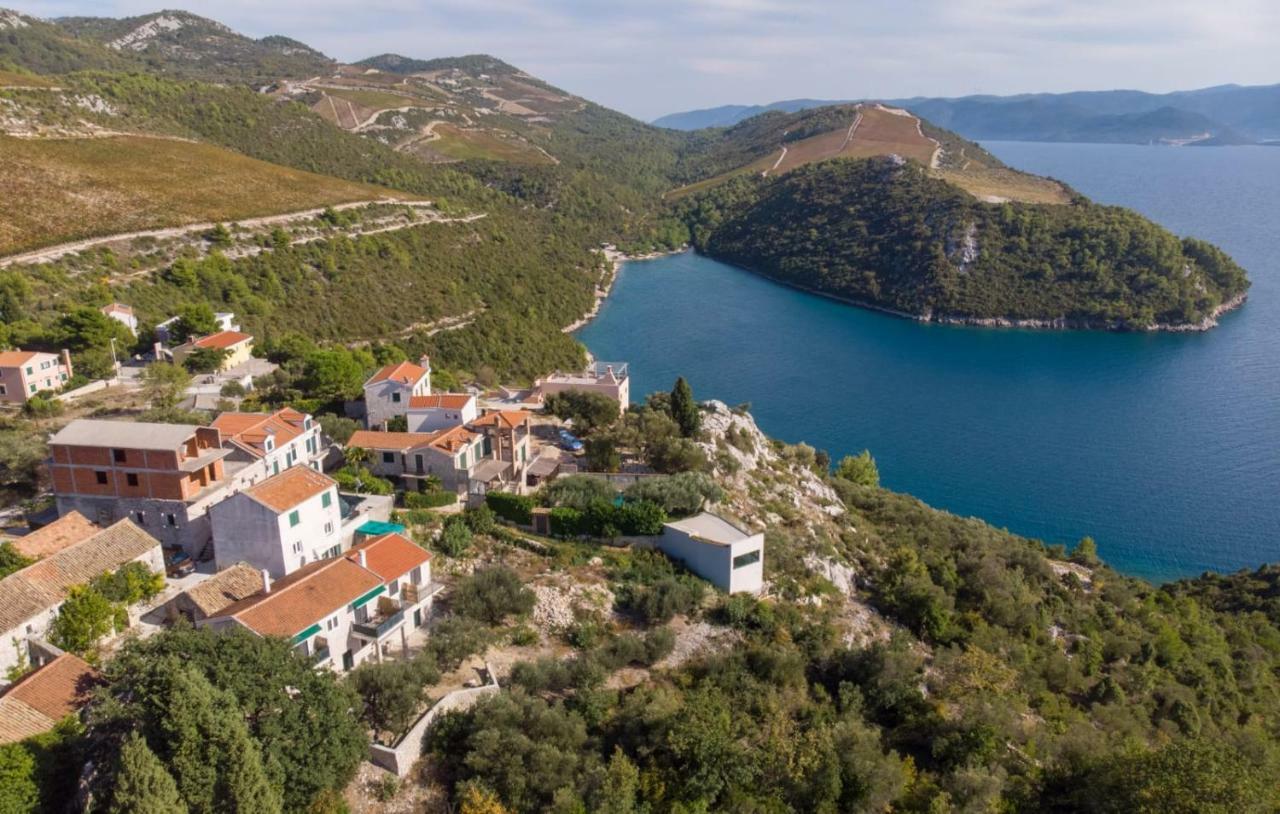 Apartmani Kremena Small Beach 200M Klek Eksteriør billede